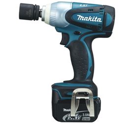 14-4v-may-van-oc-chay-pin-makita-dtw250rme.jpeg