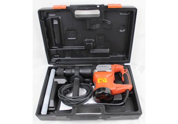 710w-may-duc-be-tong-maktec-mt860.jpeg
