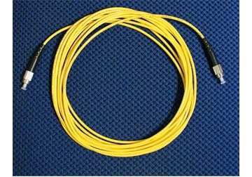day-nhay-quang-singlemode-simplex-fcupc-fcupc-3-0-mm-dai-5-m.jpeg