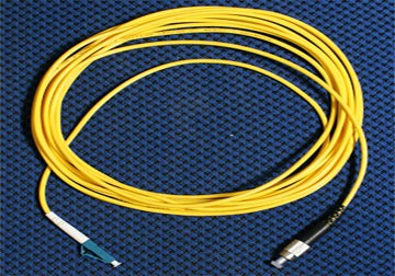 day-nhay-quang-singlemode-simplex-fcupc-lcupc-3-0-mm-dai-5-m.jpeg