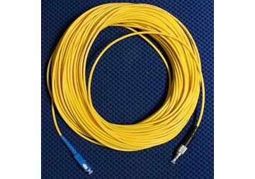 day-nhay-quang-singlemode-simplex-fcupc-scupc-3-0-mm-dai-30-m.jpeg