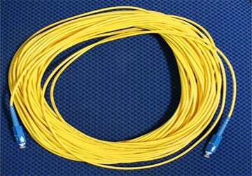 day-nhay-quang-singlemode-simplex-scupc-scupc-3-0-mm-dai-30-m.jpeg