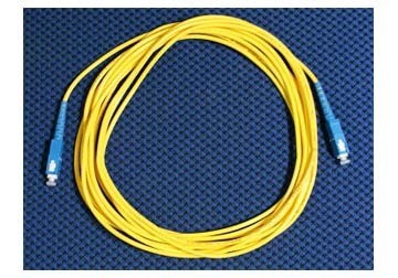 day-nhay-quang-singlemode-simplex-scupc-scupc-3-0-mm-dai-5-m.jpeg