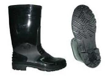 ung-nhua-pvc-mau-den-un661.jpeg